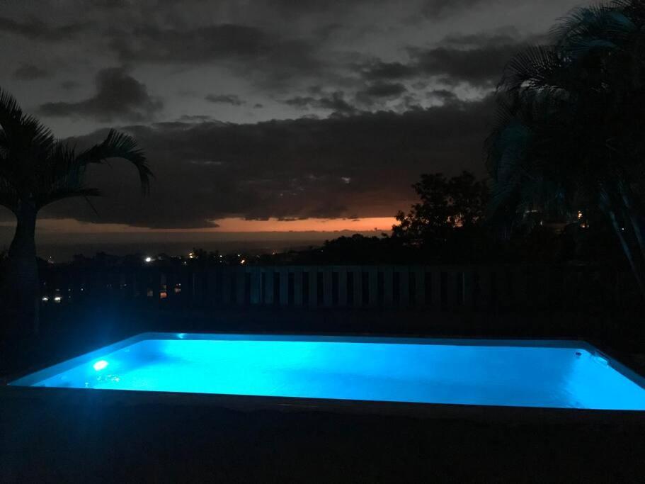 Cocooning Tropic Studio Avec Jacuzzi Privatif Saint-Louis Esterno foto